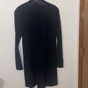 black long sleeve dress